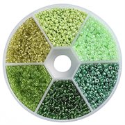 Seed beads sortiment. 2 mm. 4000 stk. i grønne nuancer.